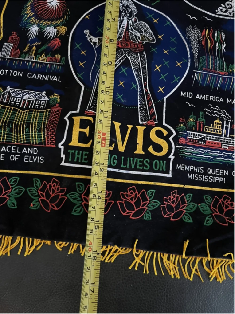 ELVIS PRESLEY- ELVIS / MEMPHIS PRINTED DESIGN ON VELVET BACKGROUND PILLOW COVER